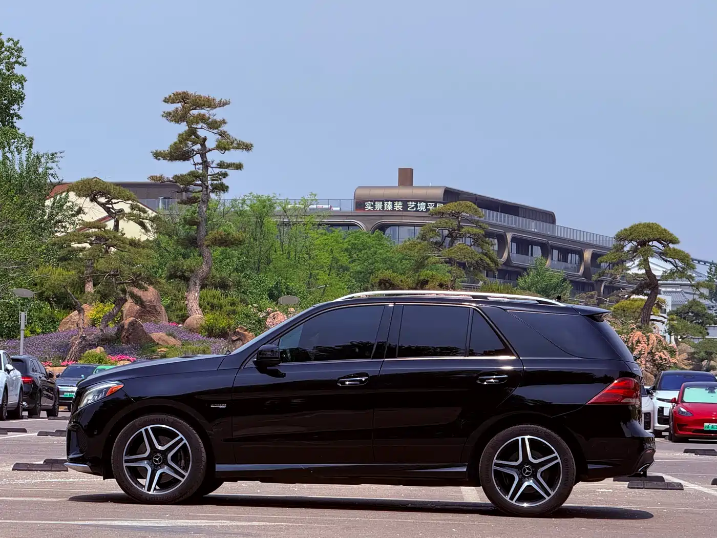 Mercedes-Benz GLE AMG 2017 AMG GLE 43 4MATIC фото 4