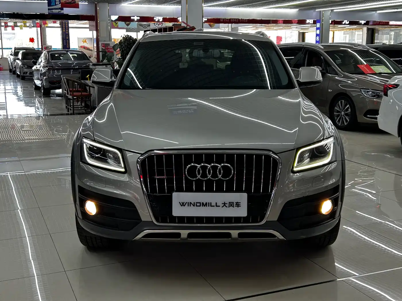 AUDI Q5