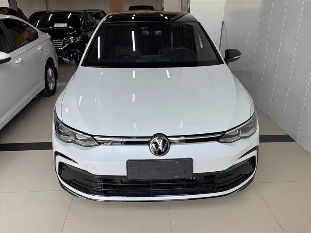 Volkswagen Golf 2023 Facelift 280TSI DSG R-Line Lite фото 3