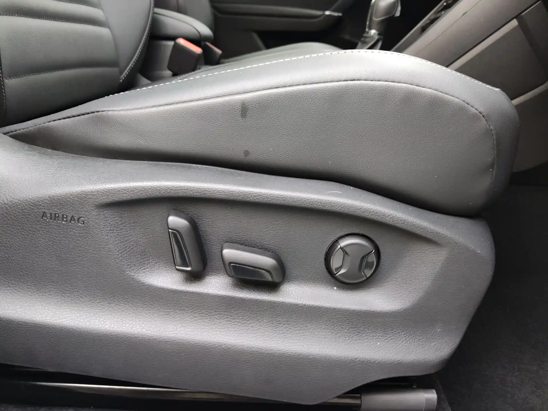 Photo 9 - Volkswagen Touran