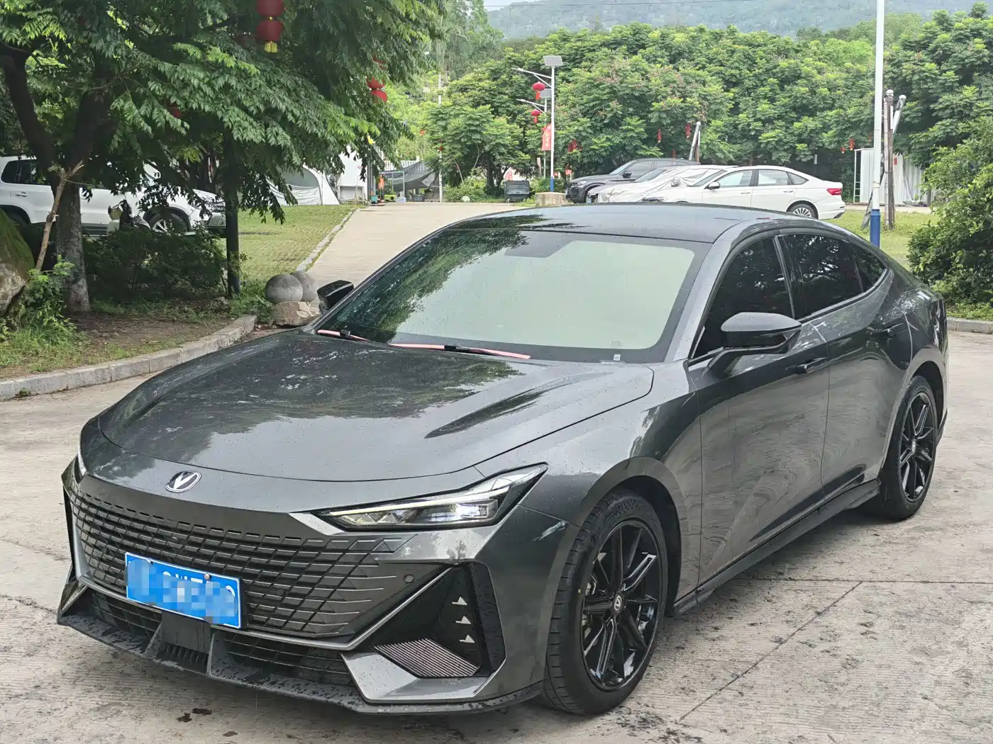 CHANGAN UNI-V