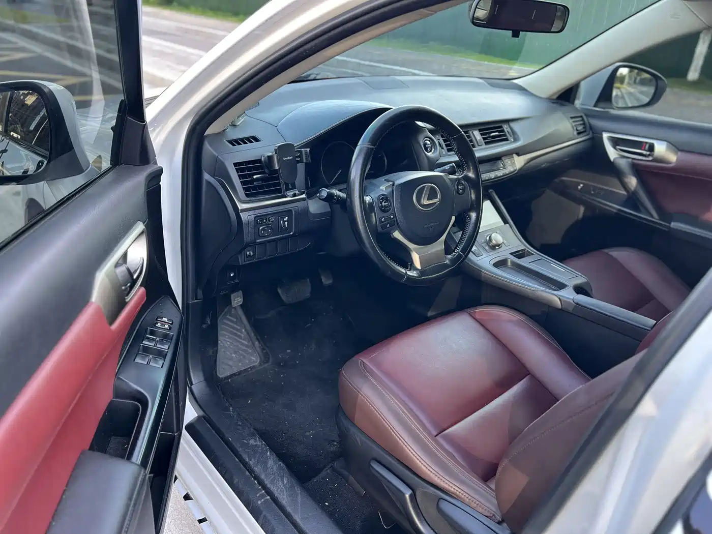 Lexus CT 2017 CT200h Elite Edition Monochrome China V фото 5