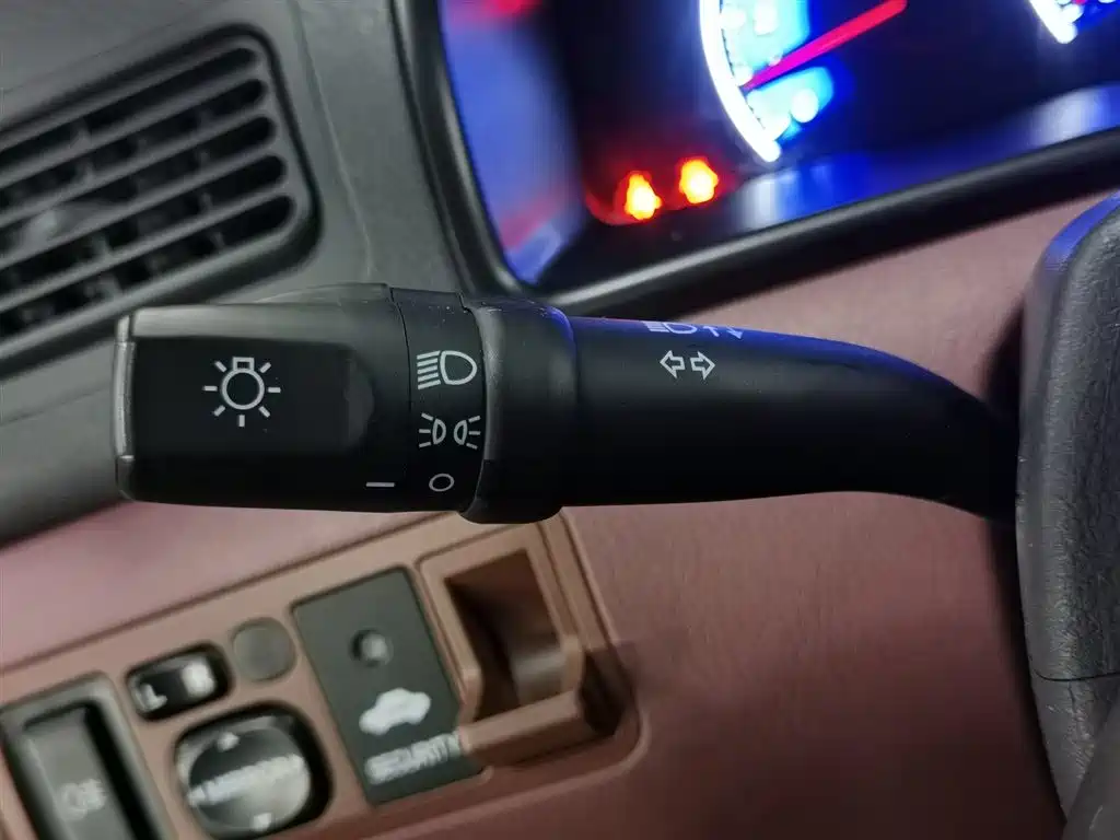 BYD F3 2012 Energy-saving Edition 1.5L Manual Comfort фото 21