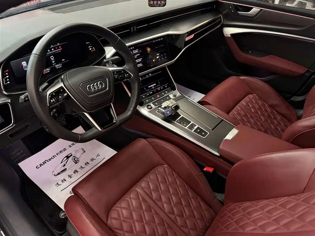 AUDI A7L