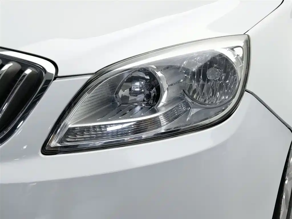 Buick Excelle 2013 GT 1.6L Automatic Fashion Edition фото 7