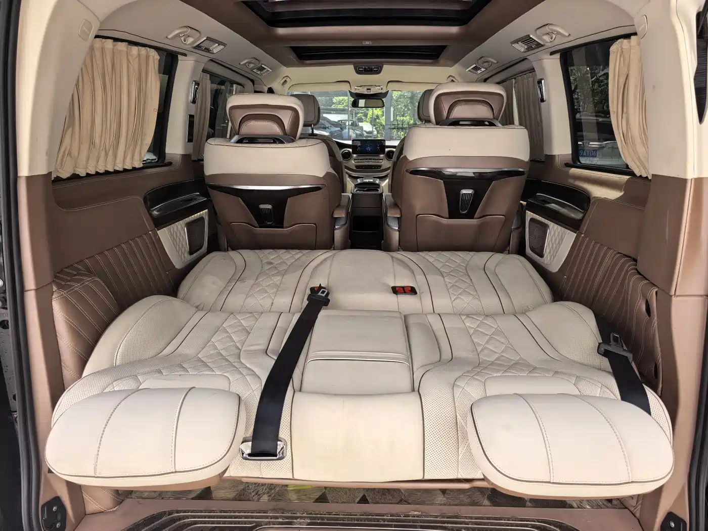 MERCEDES-BENZ V-CLASS