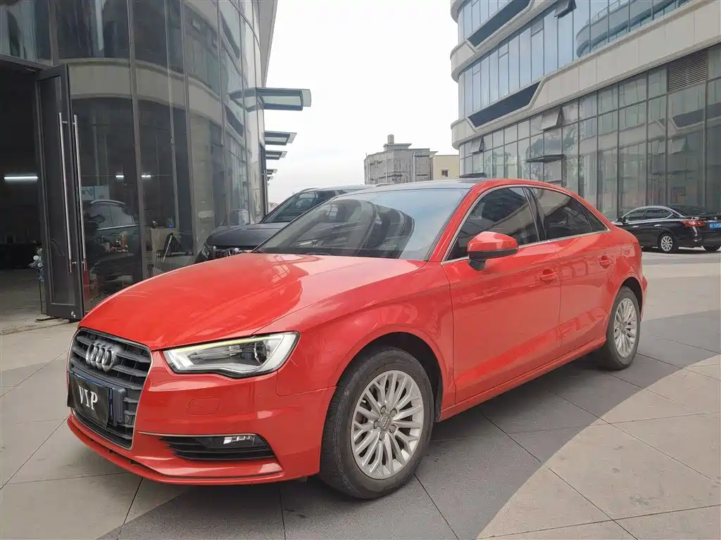 Audi A3 2014 Limousine 35 TFSI Auto Trend