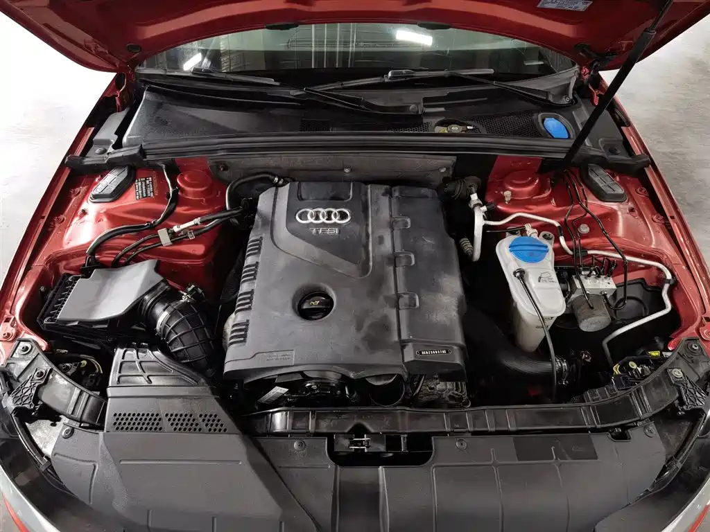 Audi A4L 2013 35 TFSI Automatic Standard фото 6