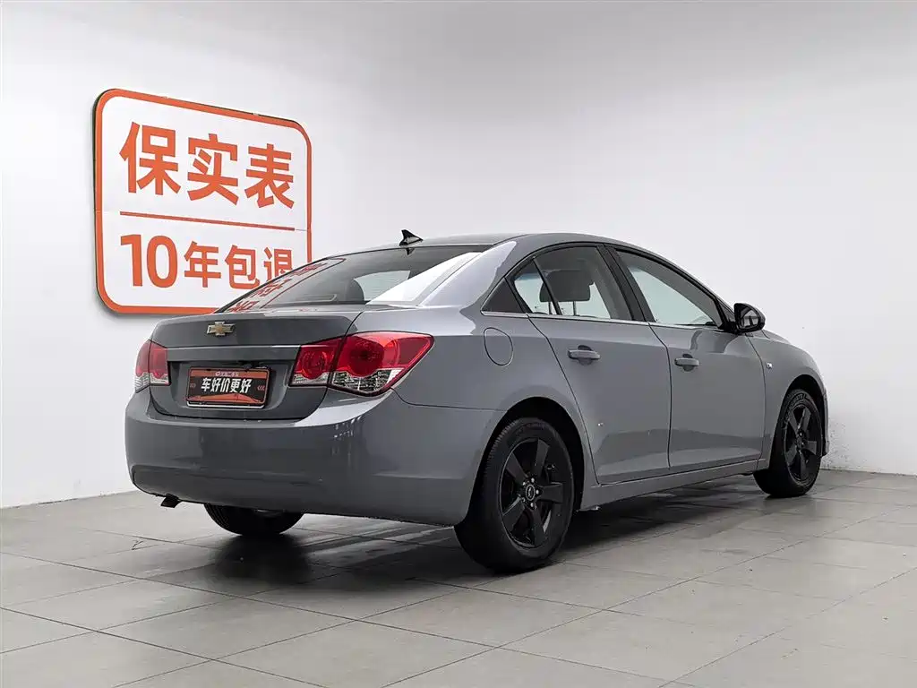 Chevrolet Cruze 2014 1.6L SL Million Commemorative Edition AT фото 2