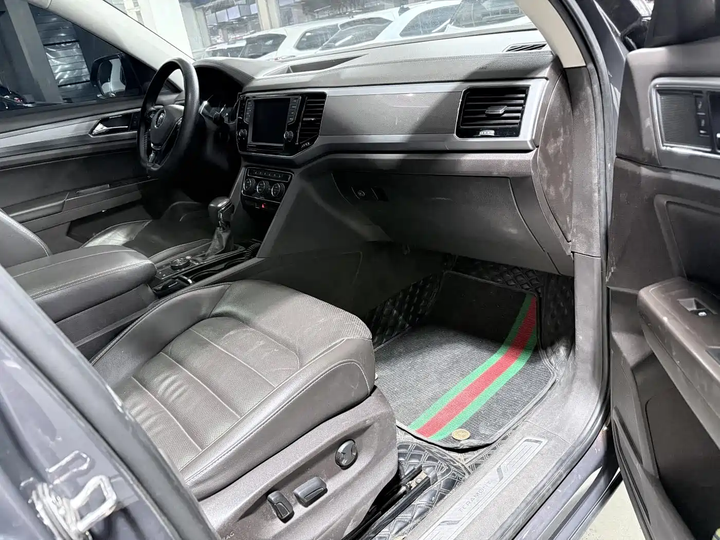 Volkswagen Teramont 2017 380TSI 4WD Luxury Edition фото 21