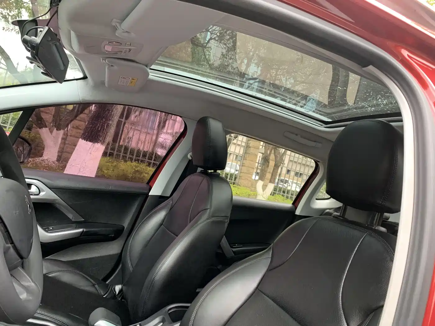Peugeot 2008 2015 Cool Edition 1.6L Auto Jade фото 11