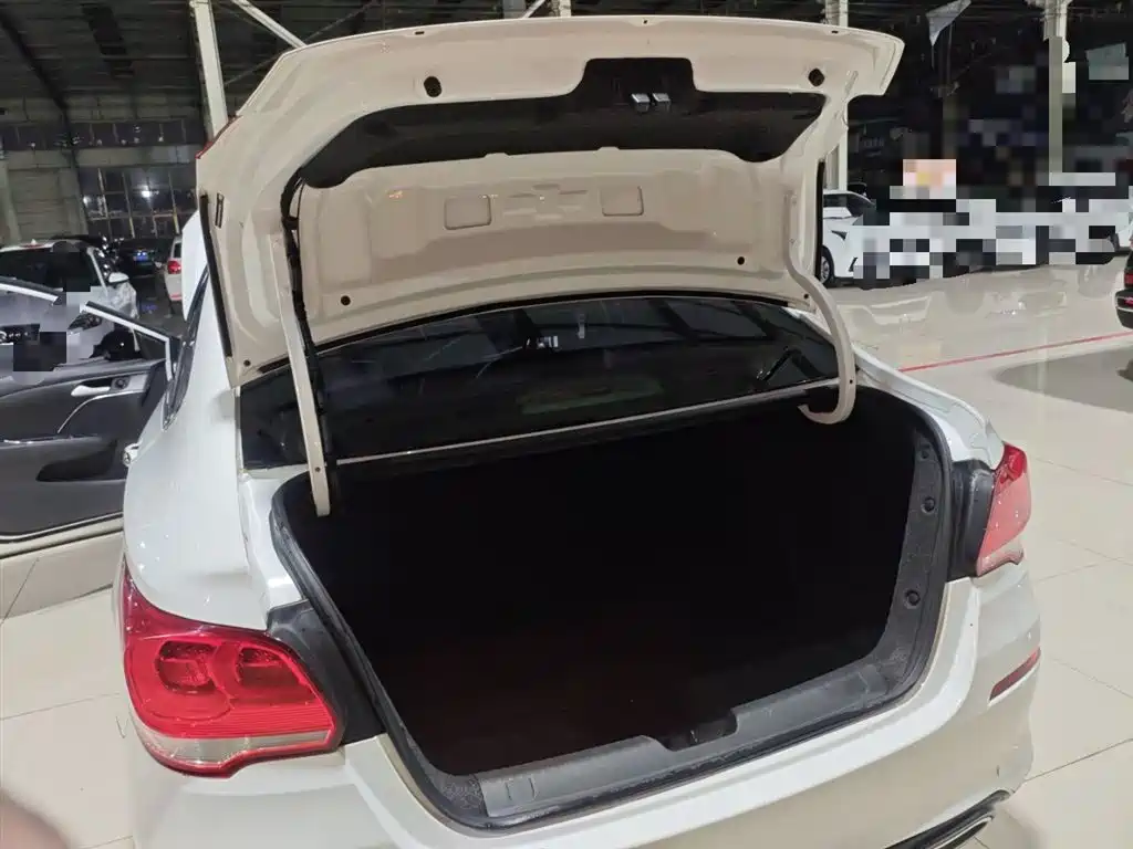 Chevrolet Cavalier 2019 320 Auto Sunroof Enjoyment Edition фото 19