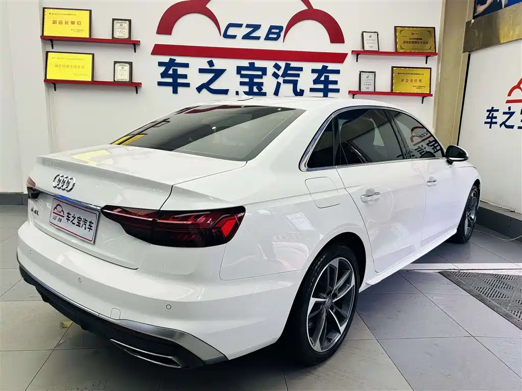 Audi A4L 2020 40 TFSI Fashion Dynamic Edition фото 5
