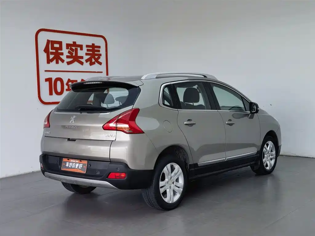 Peugeot 3008 2015 2.0L Automatic Classic Edition фото 2