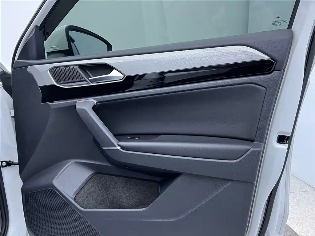 Volkswagen Tayron 2019 330TSI 4WD Luxury China V фото 21