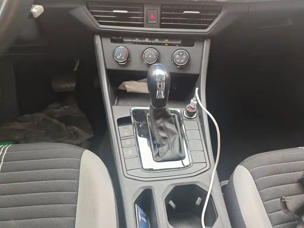 Volkswagen Bora 2024 200TSI DSG Smooth Ride Edition фото 10