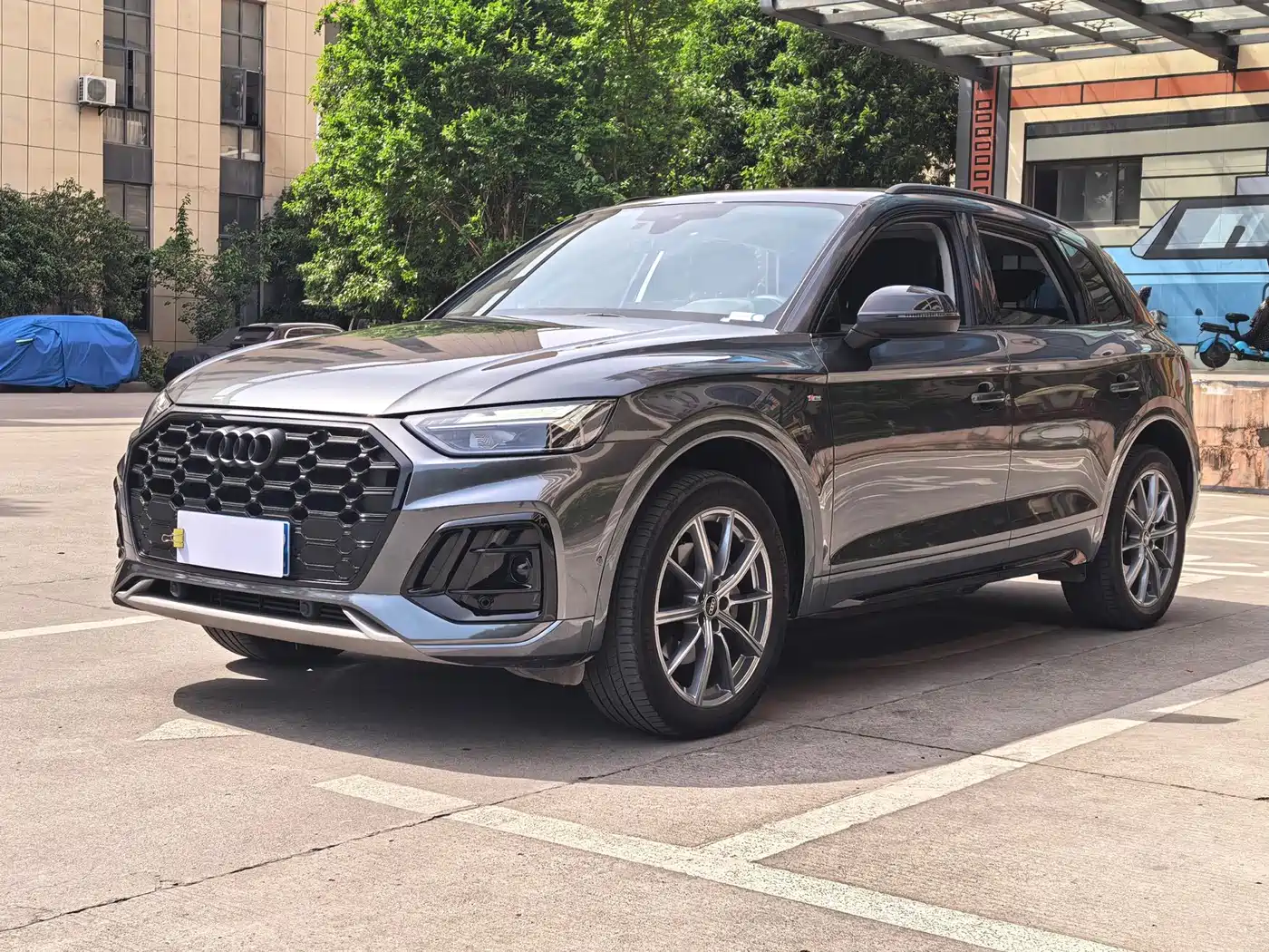 Audi Q5L 2022 40T Luxury Dynamic