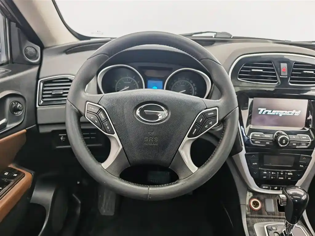GAC Trumpchi Trumpchi GS5 Super 2016 2.0L Auto 2WD Anniversary Edition фото 11