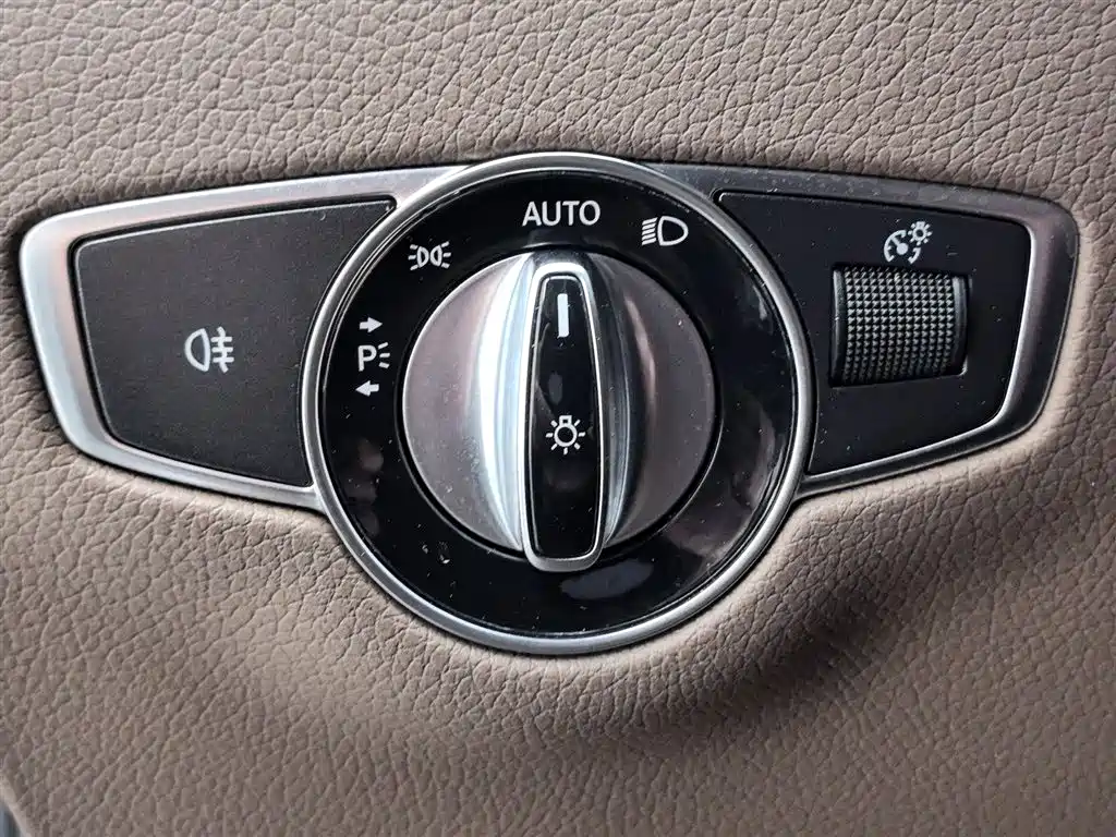 Mercedes-Benz E-Class 2020 Facelift E 260 L фото 21