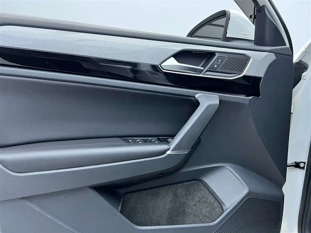 Volkswagen Tayron 2019 330TSI 4WD Luxury China V фото 13