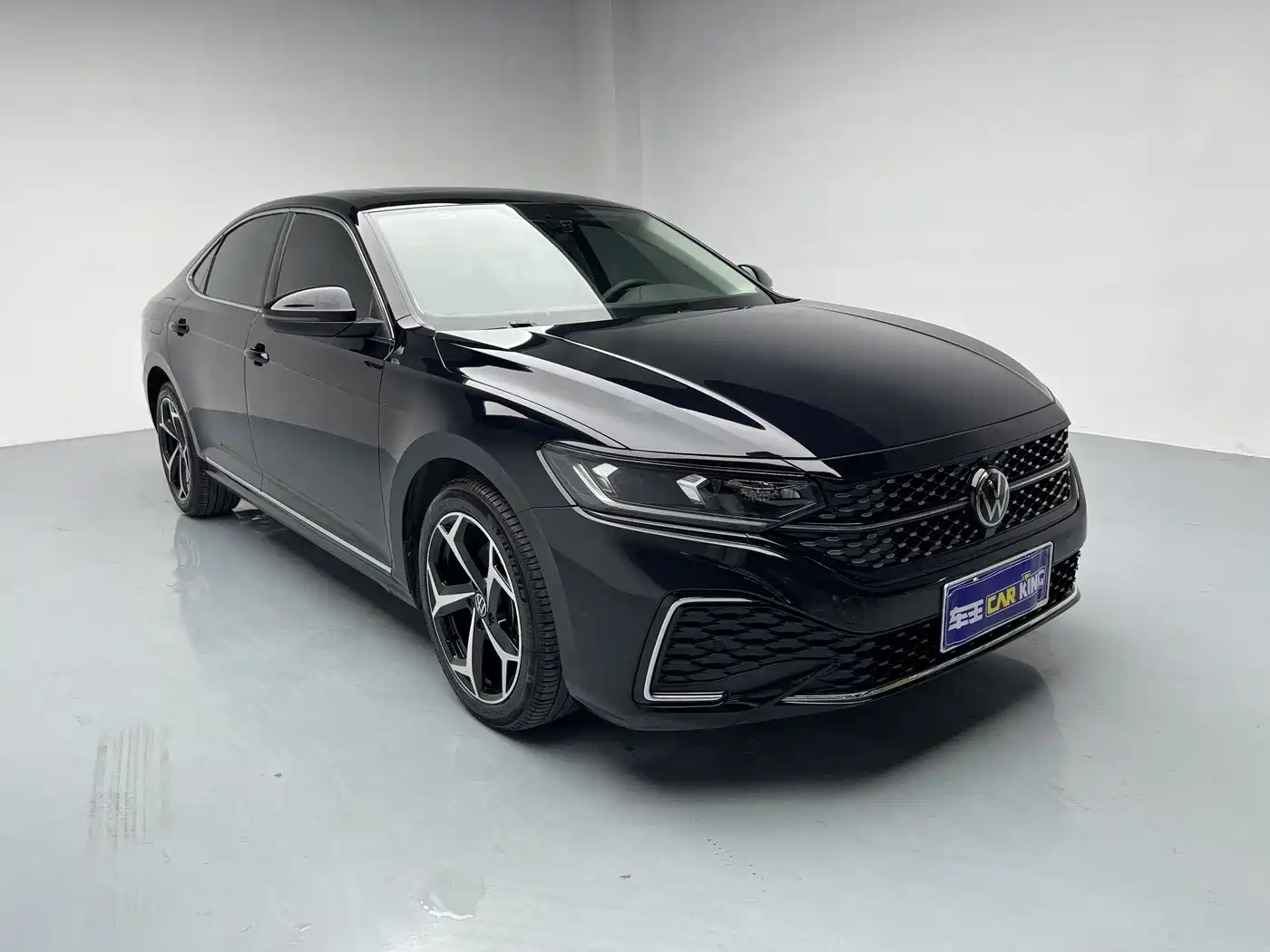 Volkswagen Passat 2024 Model 380TSI Starlight Elite фото 21