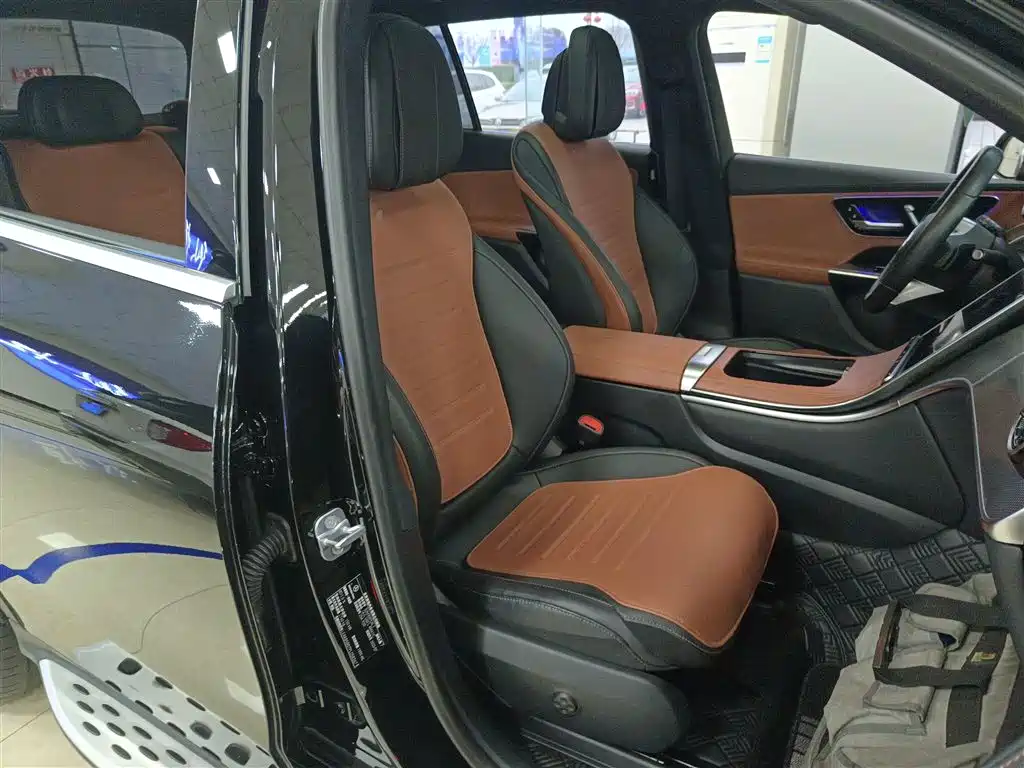 Mercedes-Benz GLC 2023 GLC 260 L 4MATIC Dynamic 7-Seater фото 20