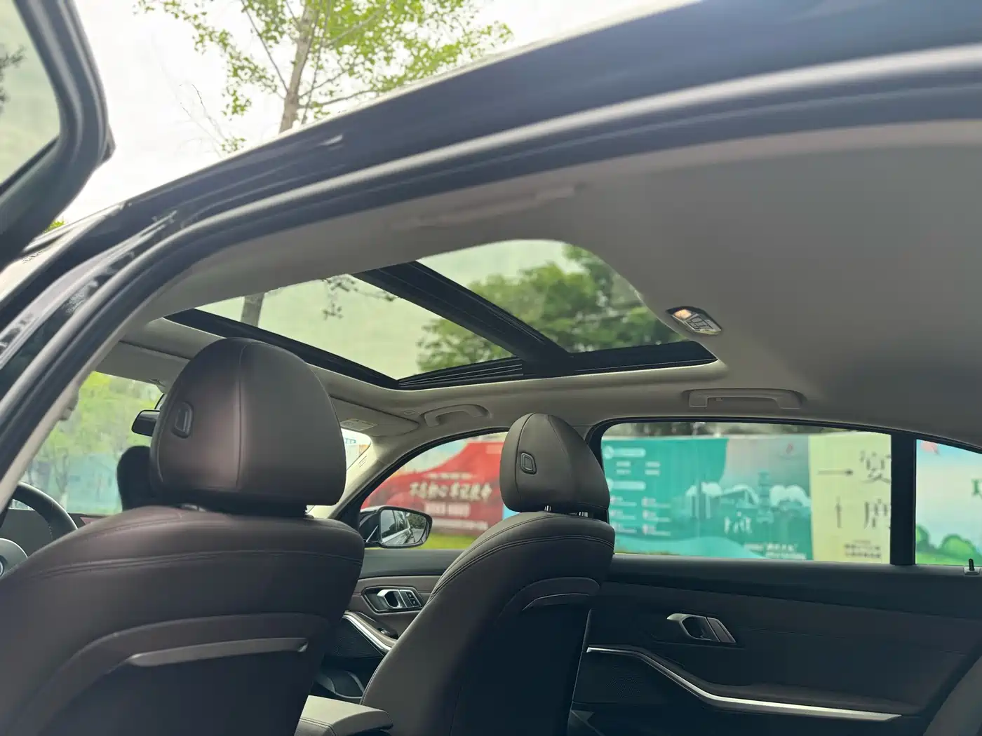 BMW i3 2024 eDrive 35 L фото 11