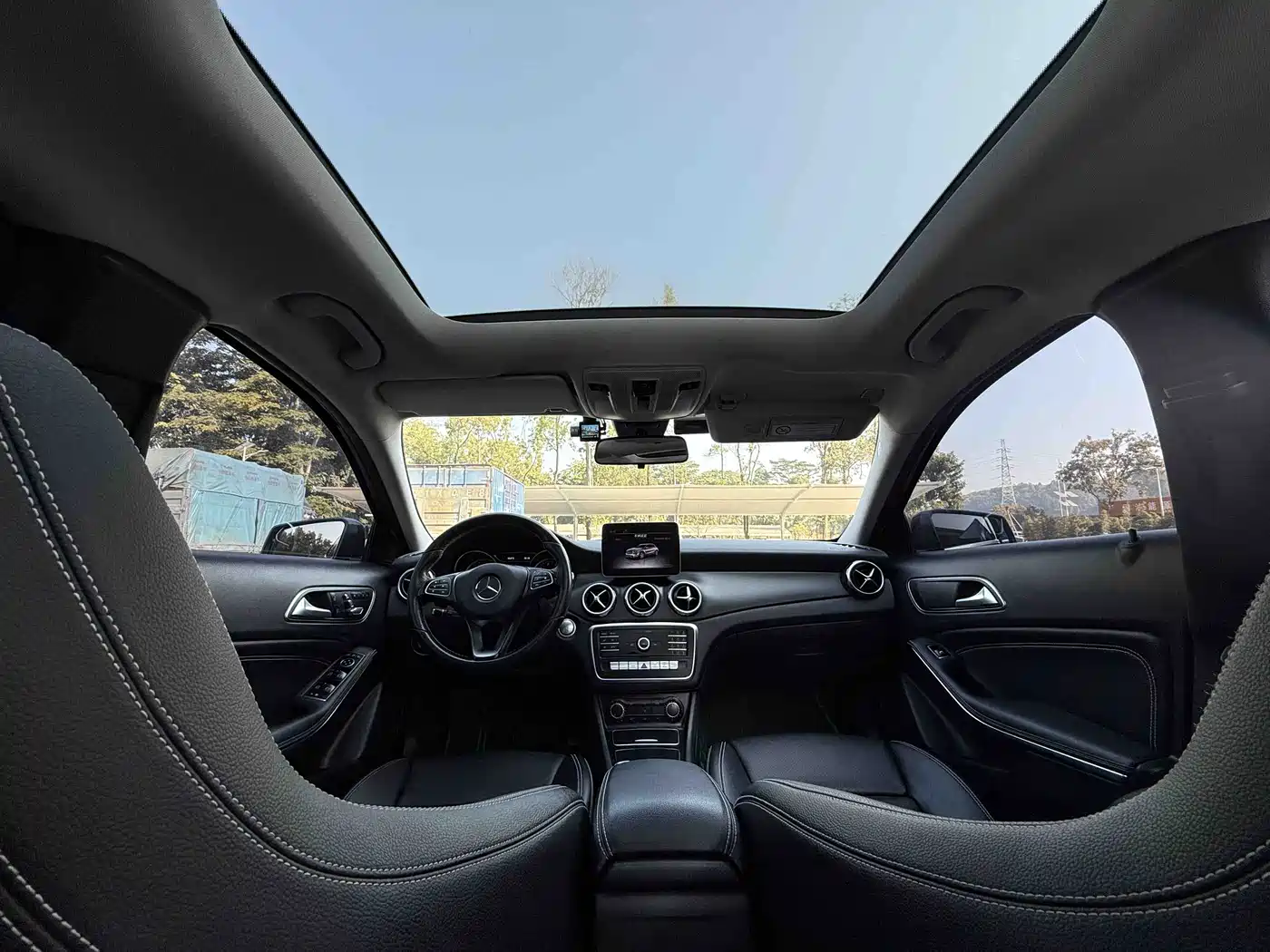Mercedes-Benz GLA 2018 GLA 200 Fashion фото 7