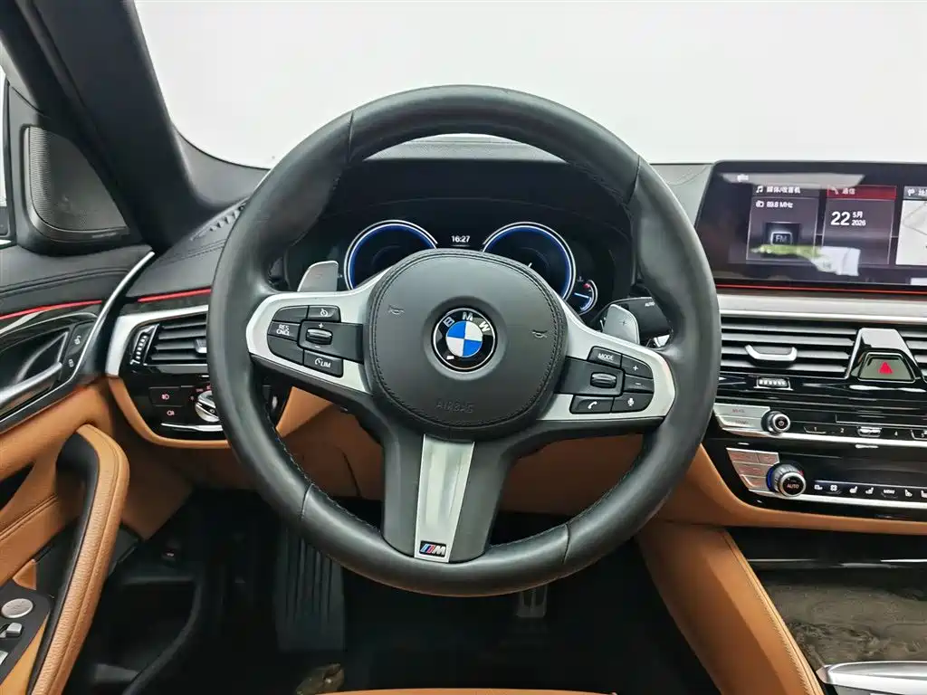 BMW 5 Series 2018 530Li Premium M Sport Package фото 11