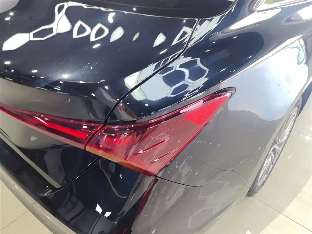 Toyota Avalon 2024 2.0L Luxury Edition фото 20