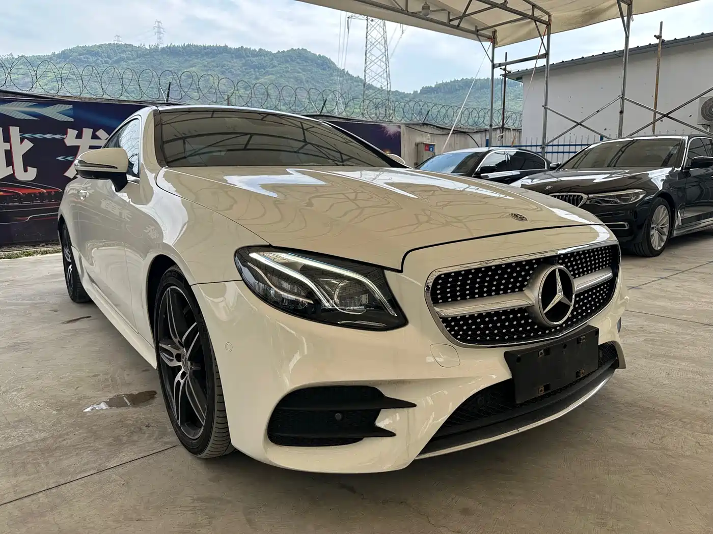 Mercedes-Benz E-Class (Import) 2017 E 300 Coupe фото 3