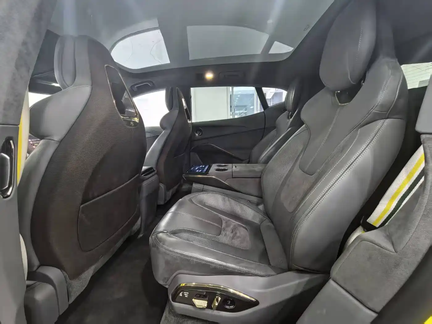 LOTUS SPORTS CAR ELETRE