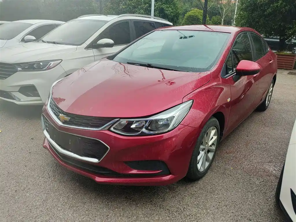 Chevrolet Cruze 2017 1.5L Manual Pioneer фото 2