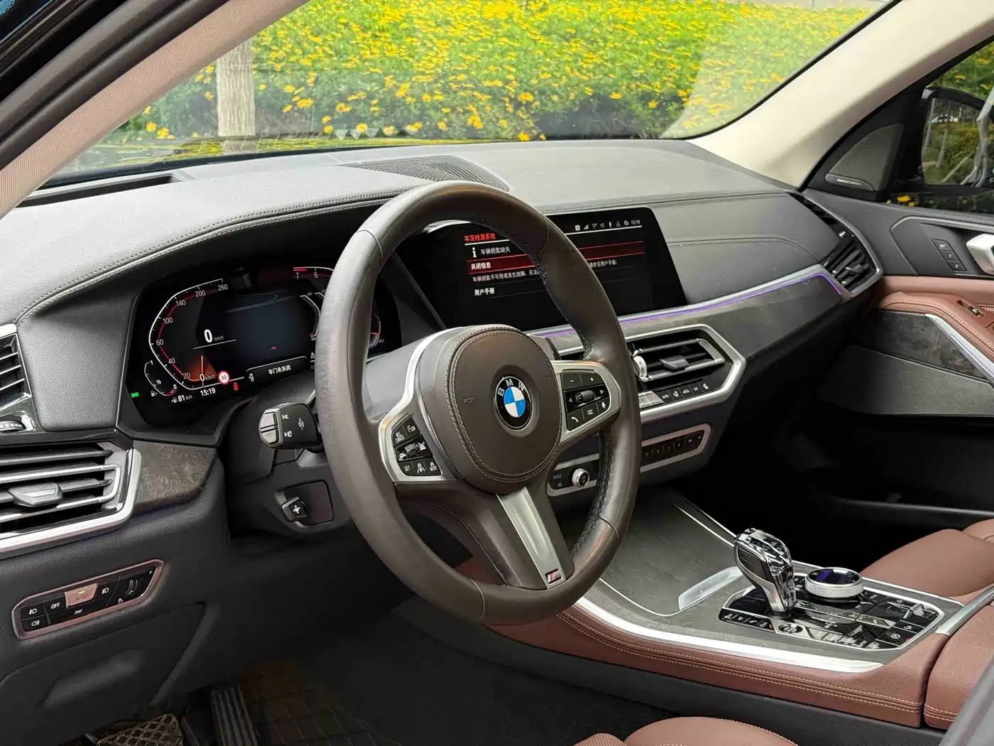 BMW X5 (Import) 2021 xDrive40i Exclusive M Sport Package фото 12