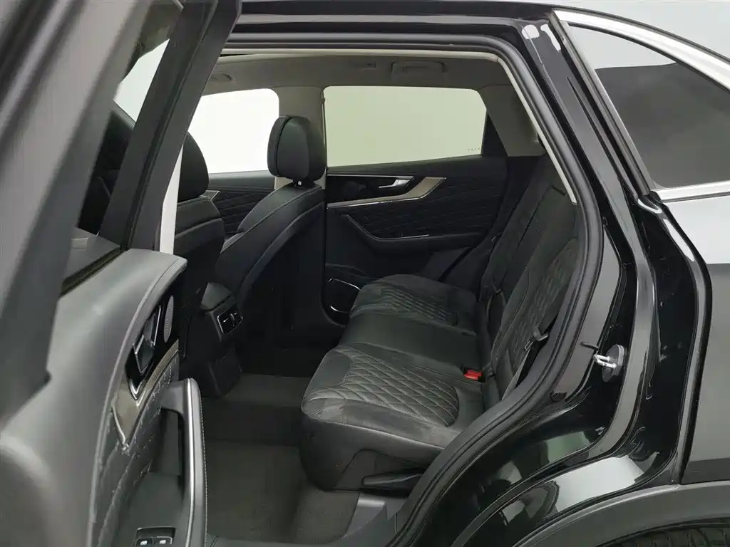 Hongqi HS5 2019 2.0T Smart Connect Enjoy 4WD Edition фото 15