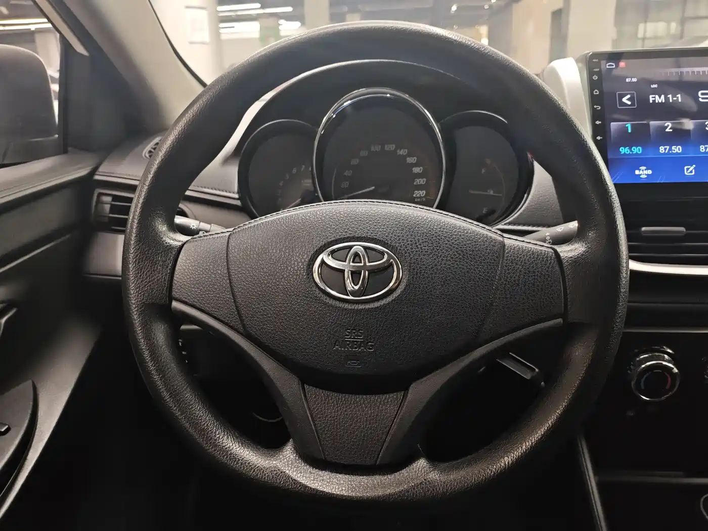 Toyota YARiS L Zhi Xiang 2021 1.5L CVT Leading Edition фото 13