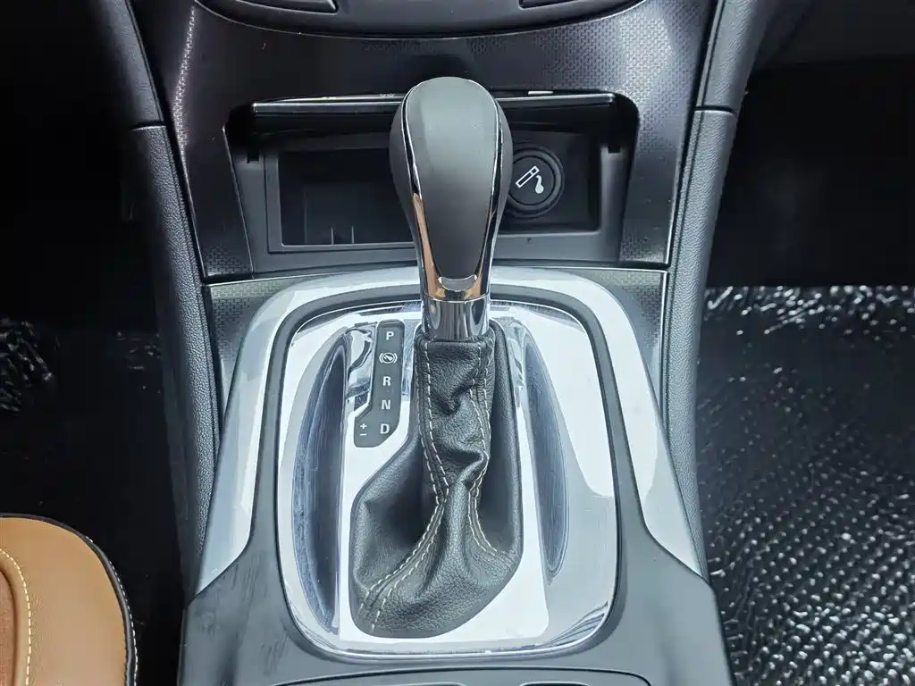 Buick Regal 2015 1.6T Elite Tech Edition фото 13