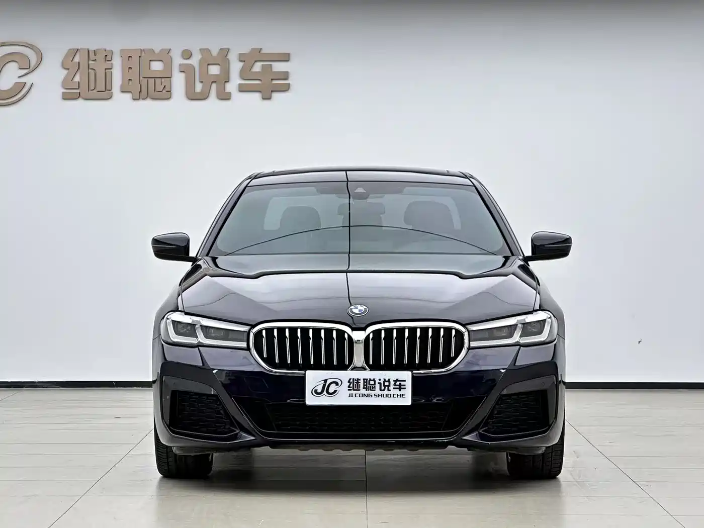 BMW 5 Series 2021 530Li Leading M Sport Package фото 3