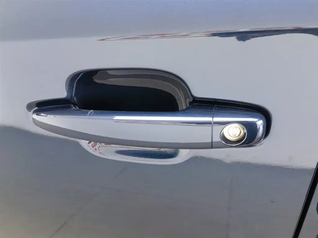 GAC Trumpchi Trumpchi M6 2019 270T DCT Luxury Edition (7-seater) (China VI) фото 18
