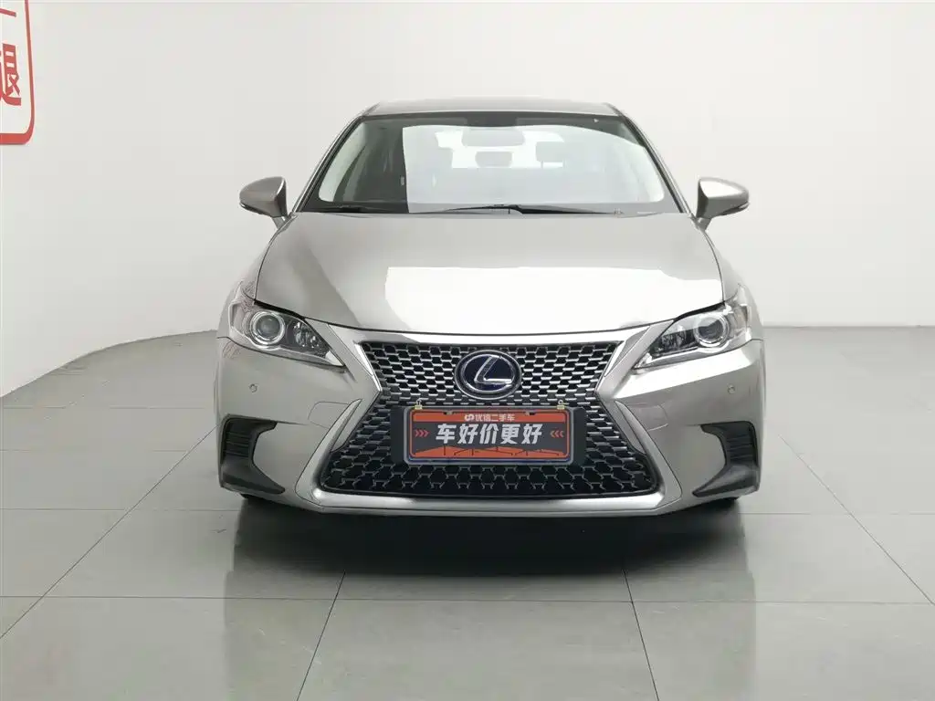 Lexus CT 2017 CT200h Elite Edition (Single Color) China VI фото 3