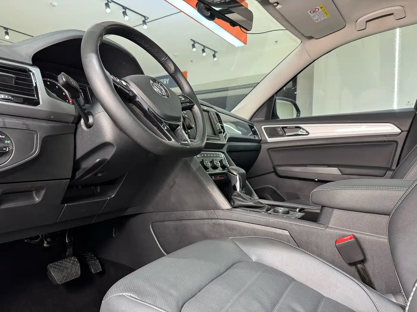 Volkswagen Teramont 2017 380TSI 4WD Luxury Edition фото 16