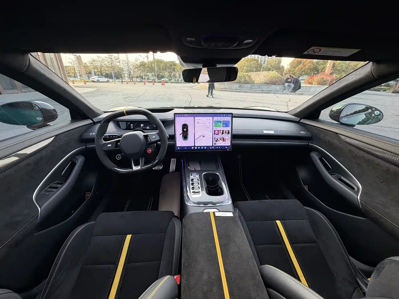 XIAOMI CAR XIAOMI SU7 ULTRA