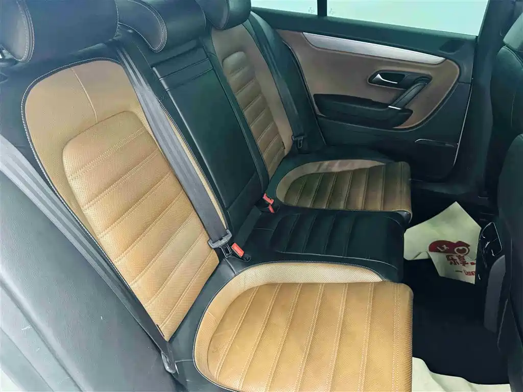 Volkswagen FAW-Volkswagen CC 2015 1.8TSI Luxury фото 26