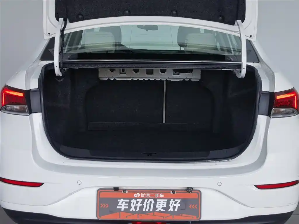 Buick Excelle 2018 15T Dual Clutch Elite (China V) фото 16