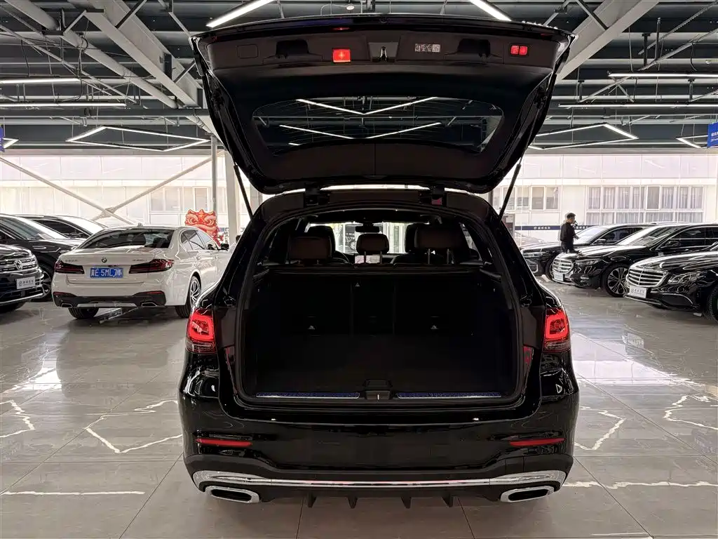 Mercedes-Benz GLC 2022 Facelift II GLC 260 L 4MATIC Luxury фото 27
