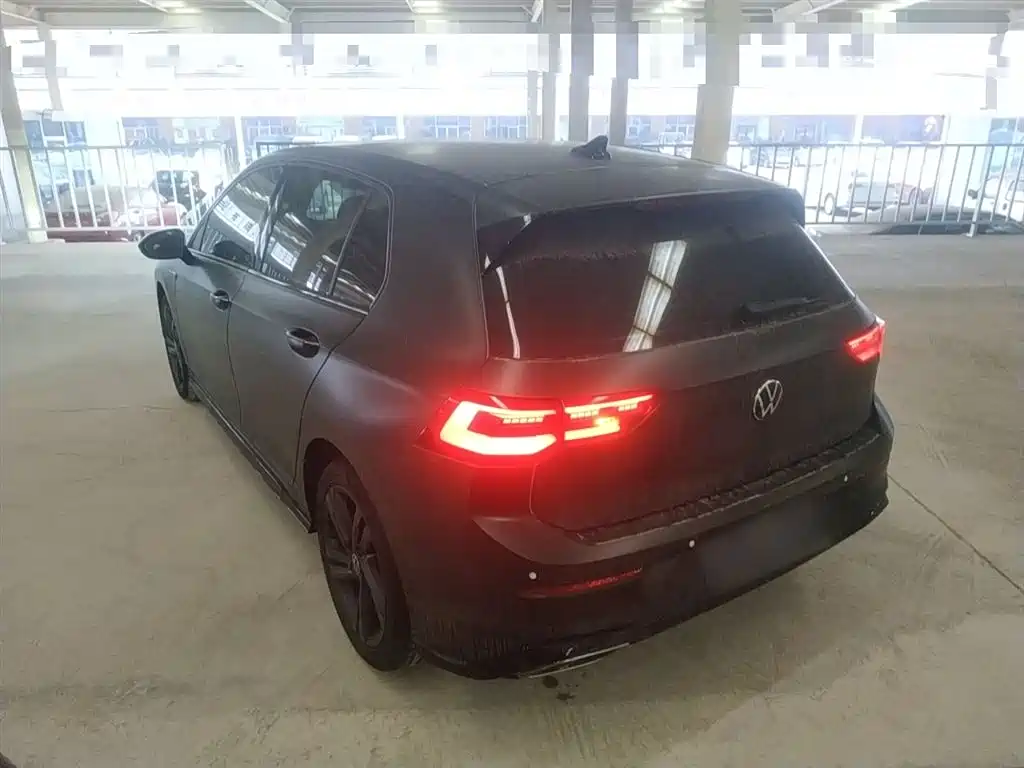 Volkswagen Golf 2023 Facelift 280TSI DSG R-Line Lite фото 5