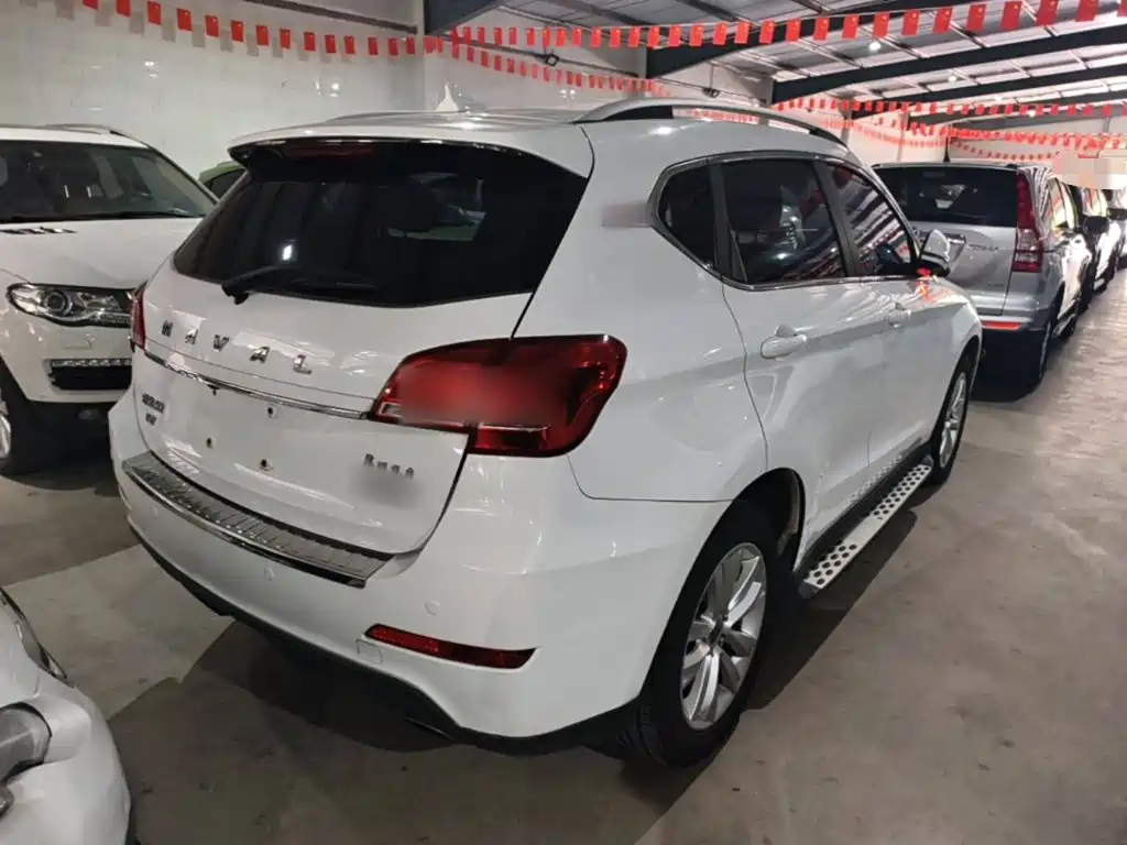 Фото 7 - Haval H2