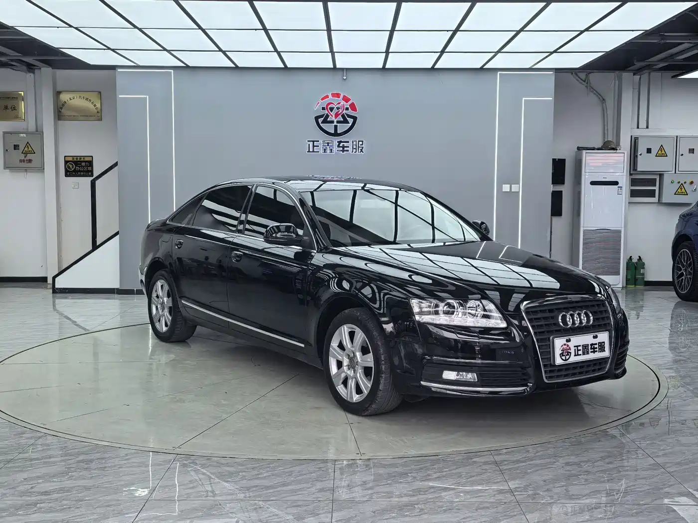 Audi A6L 2011 2011 Model 2.4L Technology