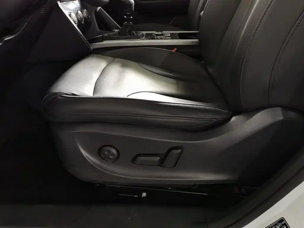 Haval H6 2019 Sport 1.5T Manual 2WD Elite (China VI) фото 20