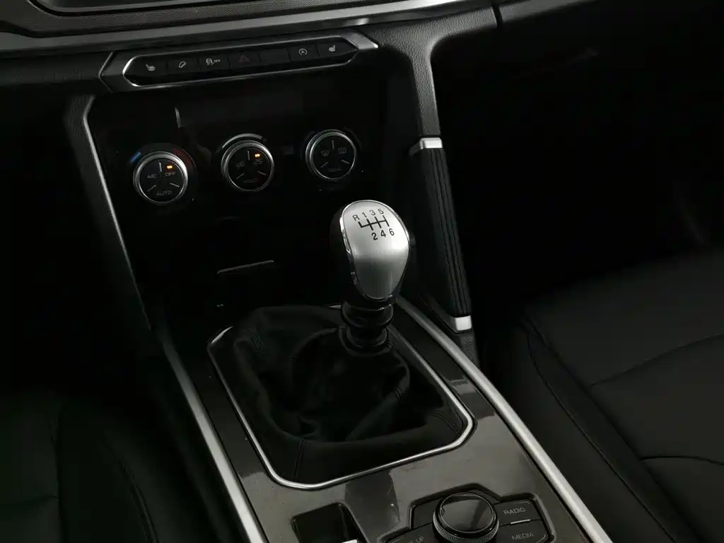 Haval H6 2019 Sport 1.5T Manual 2WD Elite (China VI) фото 13
